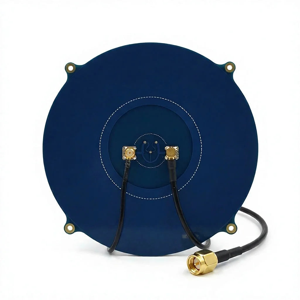 Arronna 5.8GHz 12.5dBi Triple Feed Patch Antenna Circular Polarized SMA FPV Goggles Ground Station