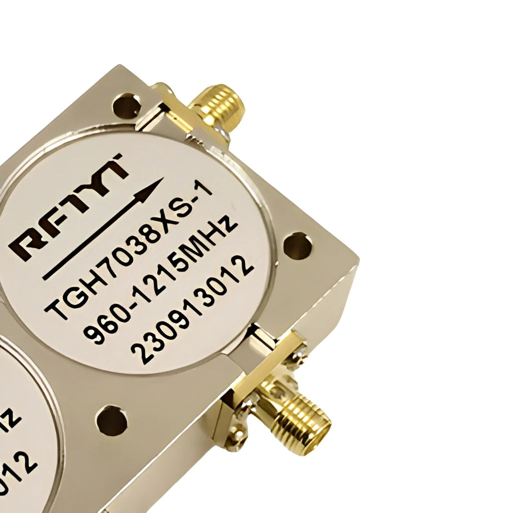 Arronna 960-1215MHz Dual-Junction RF Circulator SMA Female Low Insertion Loss High Isolation